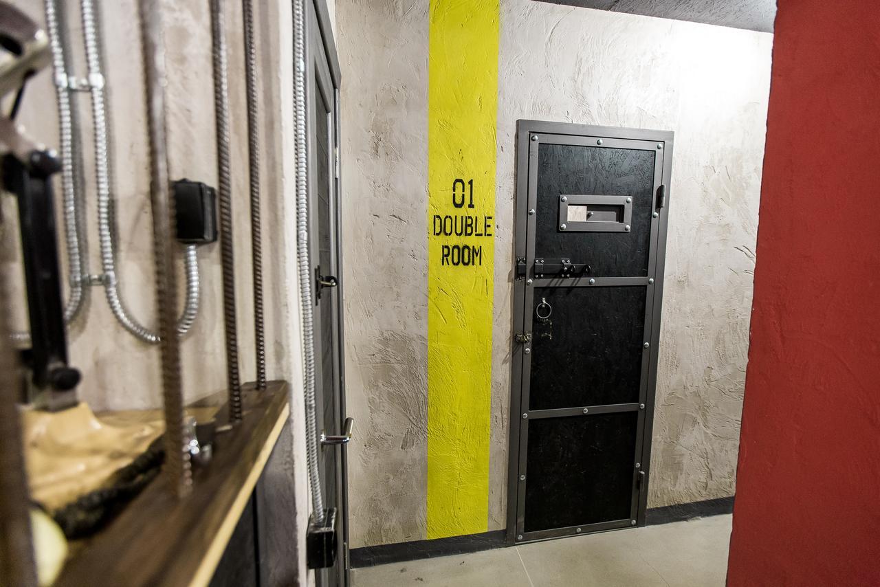 Lviv Loft Prison Exterior foto